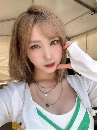Honda Hitomi - blowjob