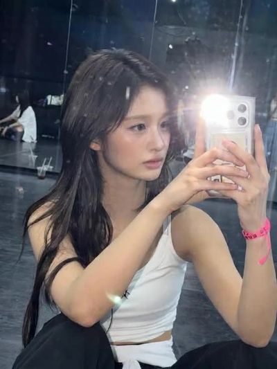 Sullyoon - blowjob
