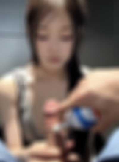 Haerin - pov blowjob