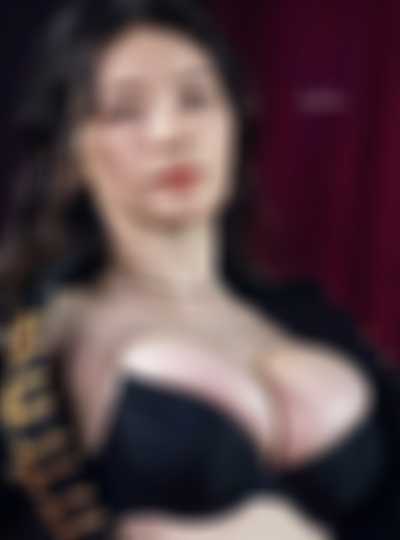 Shuhua - big boobs on/off