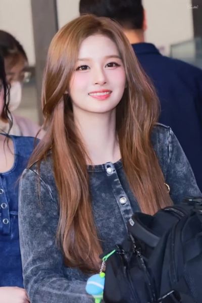 Sullyoon - blowjob