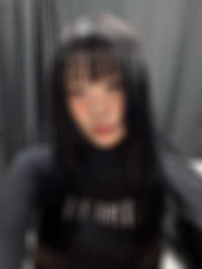 Yves - using dildo
