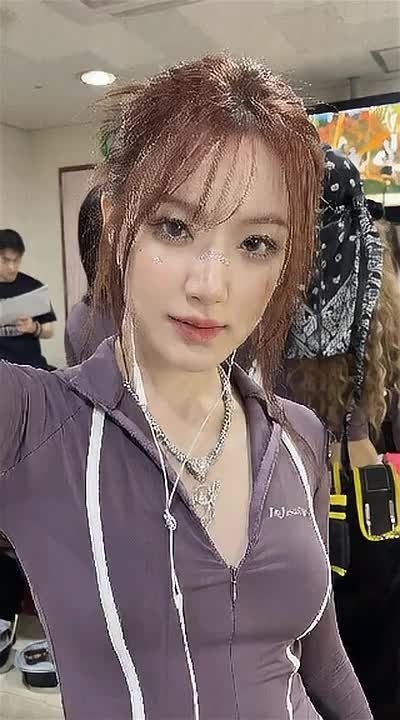 Shuhua - facial