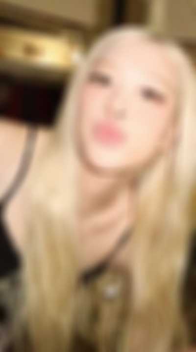 Rose - blowjob
