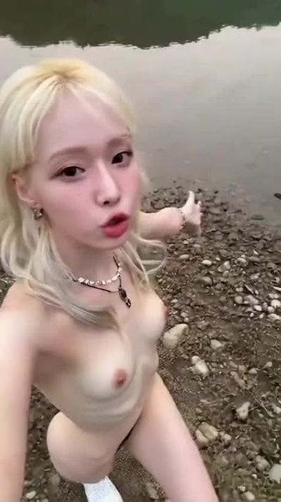 Winter - nude