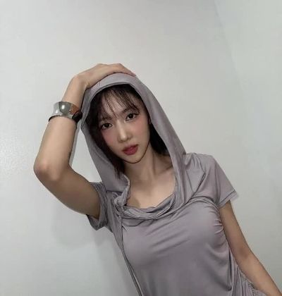 Yoohyeon - pov blowjob