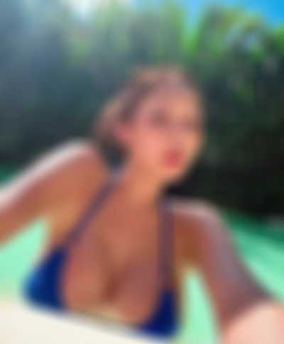 Jessi - titjob