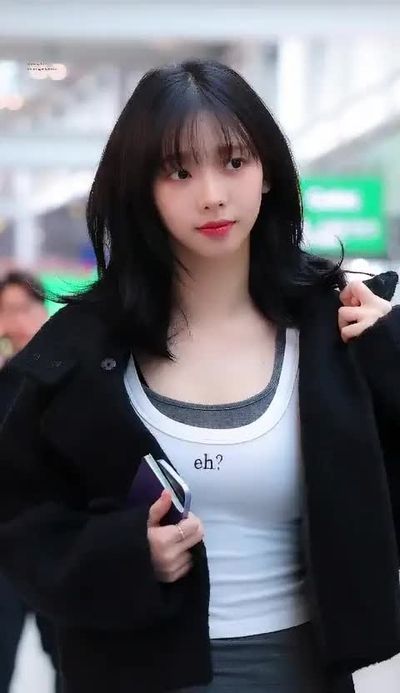 Karina - shows tits