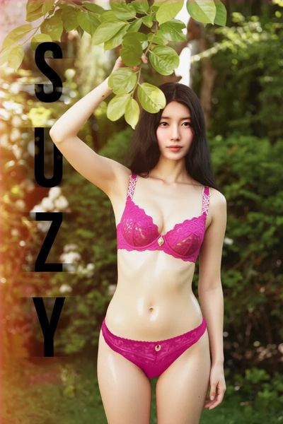 Suzy - Sexy in the garden 🌿🌷