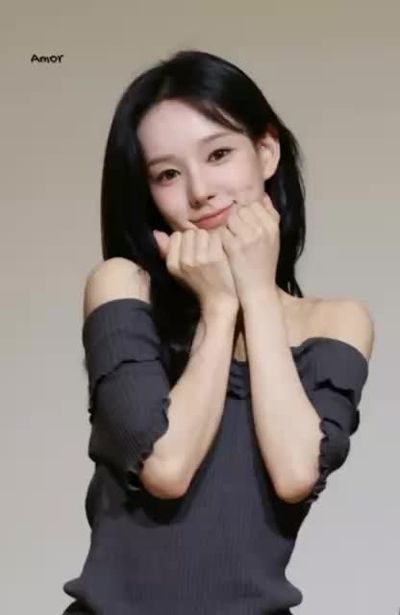 Sarang - cum on face