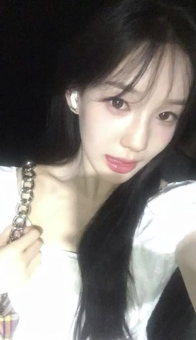 Sarang - cum on face