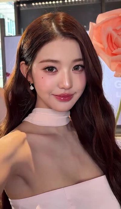 Wonyoung - strokes cock