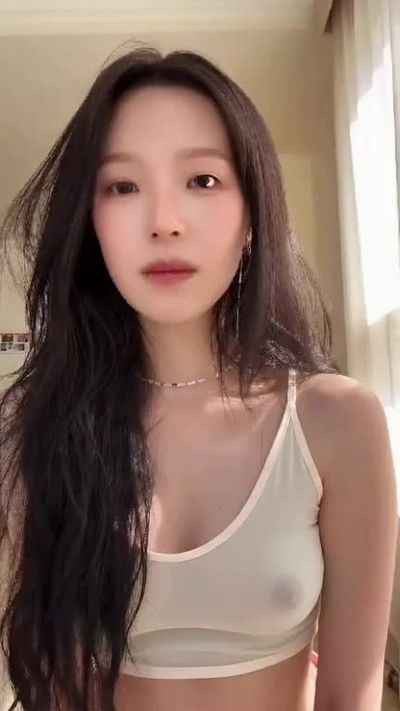 Jiheon - naked