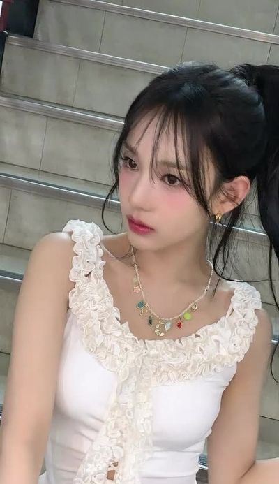 Sarang - shows tits