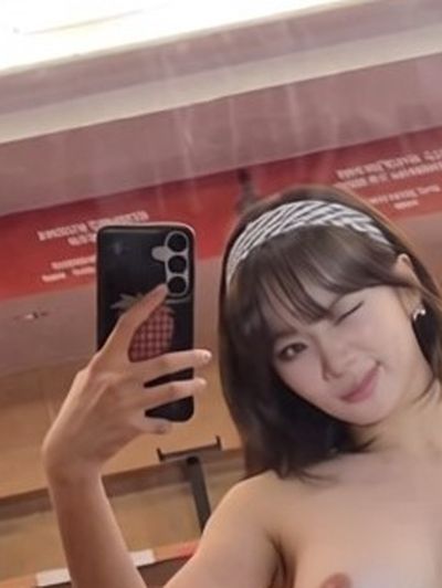 Chaewon - nude
