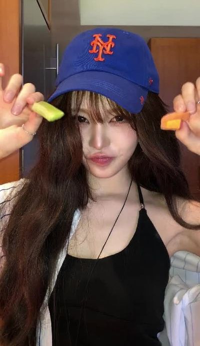 Liz - blowjob