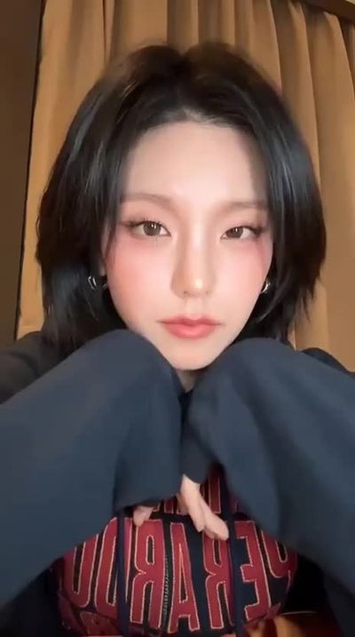 Yeji - pov blowjob