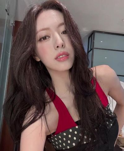 Yuna - pov blowjob