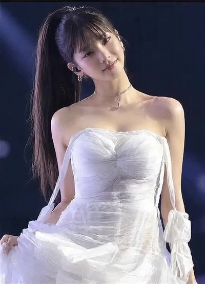 Karina - blowbang