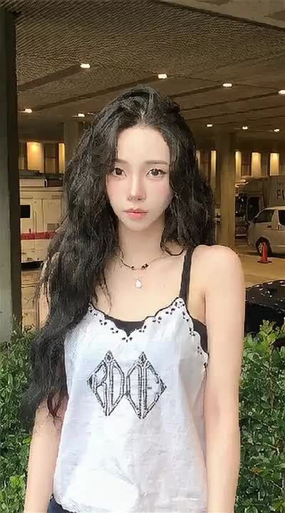 Karina - cum on face