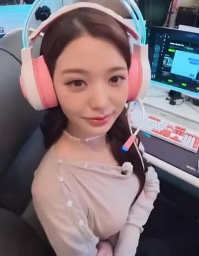 Wonyoung - pov blowjob