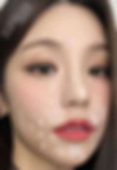 Yeji - on face