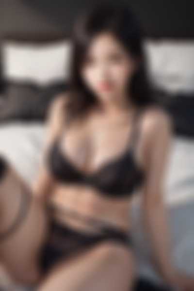 Mina - nude