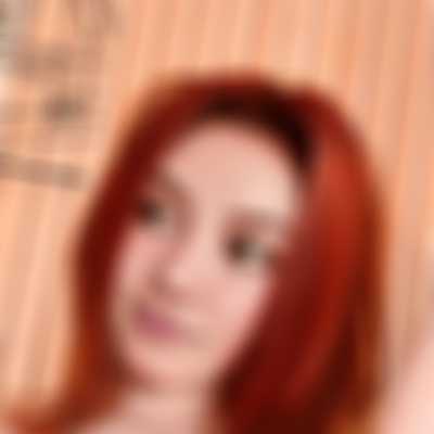 Danielle - play with pussy