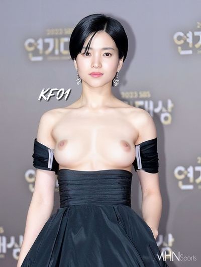 Kim Tae Ri - naked