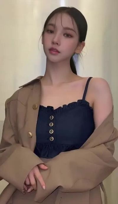 Karina - shows boobs