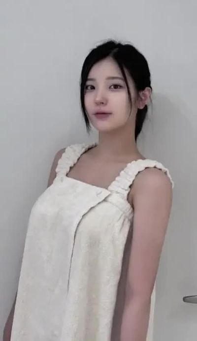 Sohee - naked
