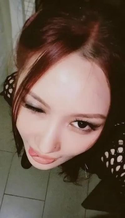 Siyeon - blowjob