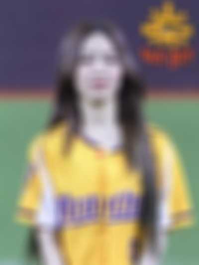 Ryujin - shows tits
