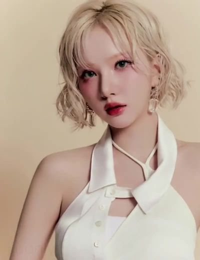 Eunha - footjob