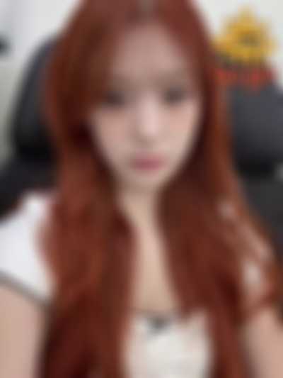 Seeun - shows boobs