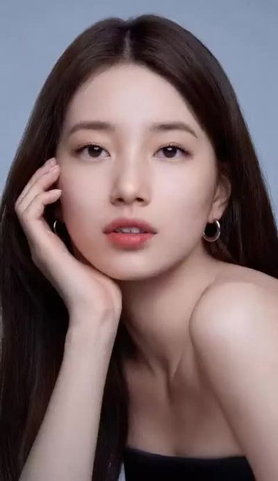 Suzy - facial