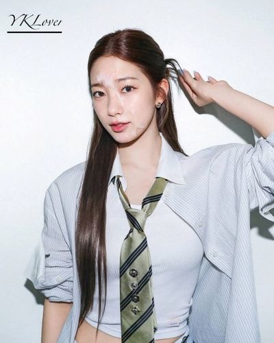 Kazuha - Nude, Huge Facial 