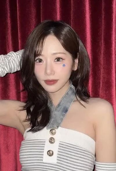 JiU - cum in mouth