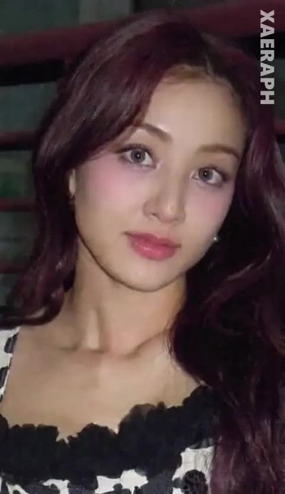 Jihyo - bukkake