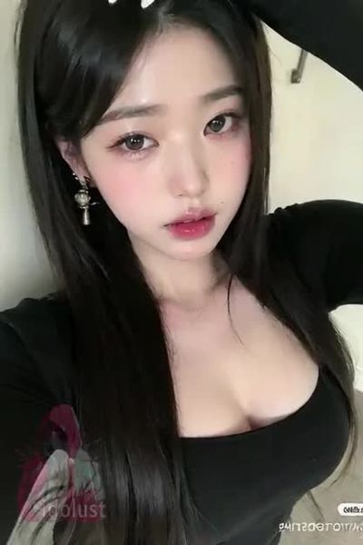 Wonyoung - titjob