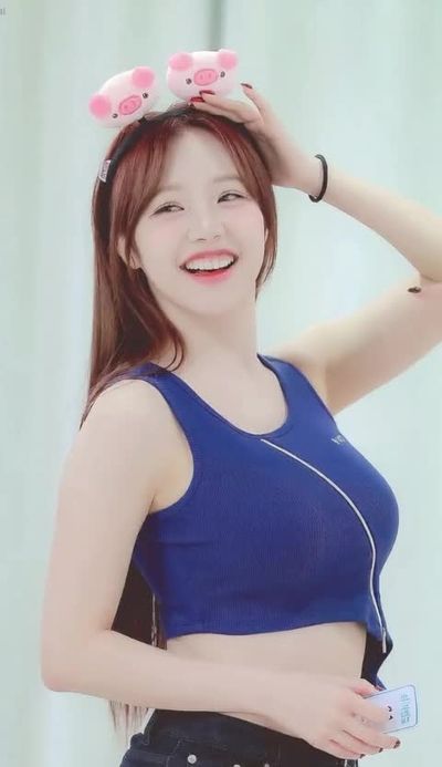 Jeewon - big boobs