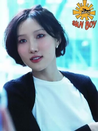 Hwasa - Ahegao