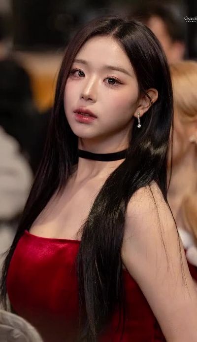 Chaeyeon - naked