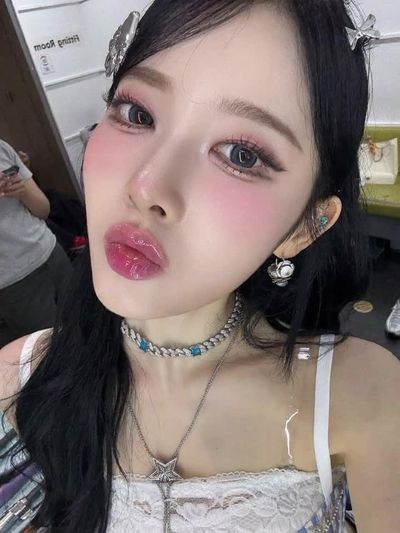 Sieun - cum on face