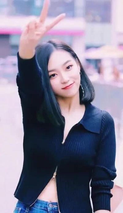 Yeeun - nude