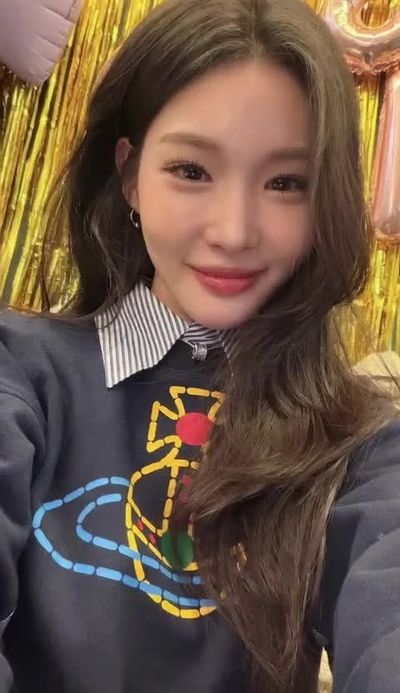 Chungha - facial