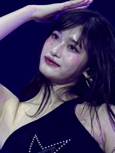 Leeseo - facial