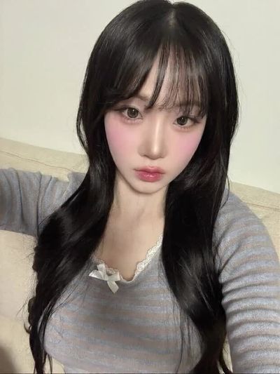 Nakyoung - sucking deep