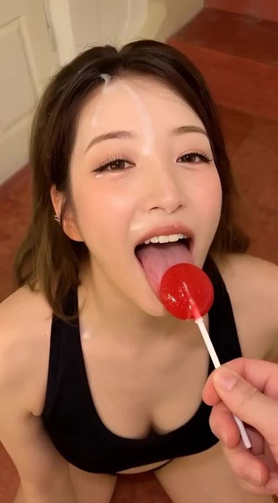 Sowon - cum on face