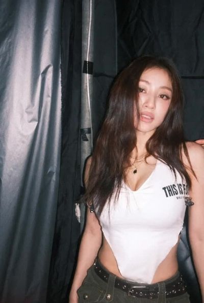 Jihyo - titjob